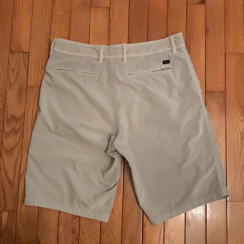Valor Collection Shorts (Light Tan) - Picture 3 of 12